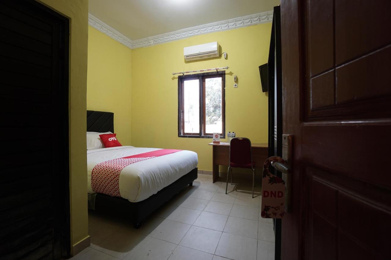 Oyo 2486 Bahana Guest House Манадо Экстерьер фото