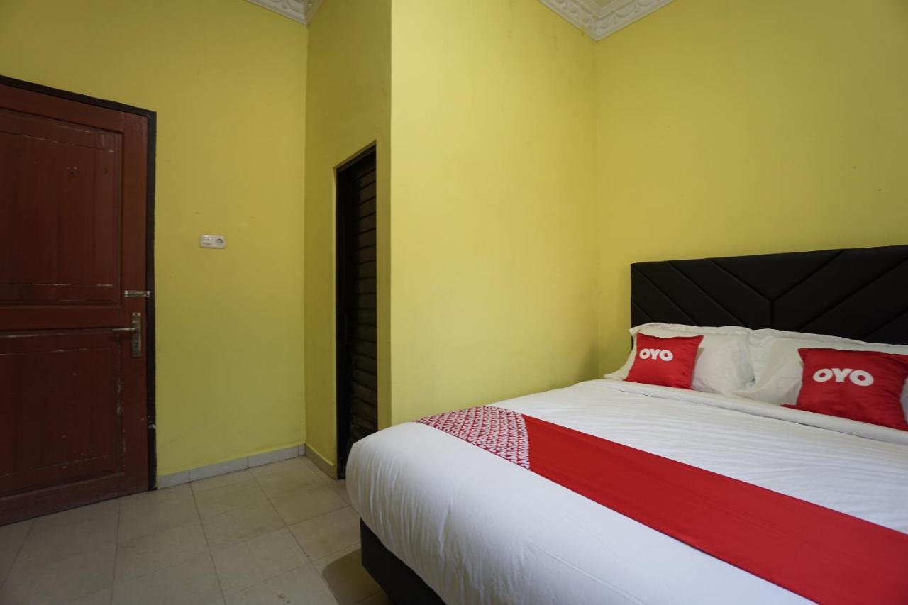 Oyo 2486 Bahana Guest House Манадо Экстерьер фото