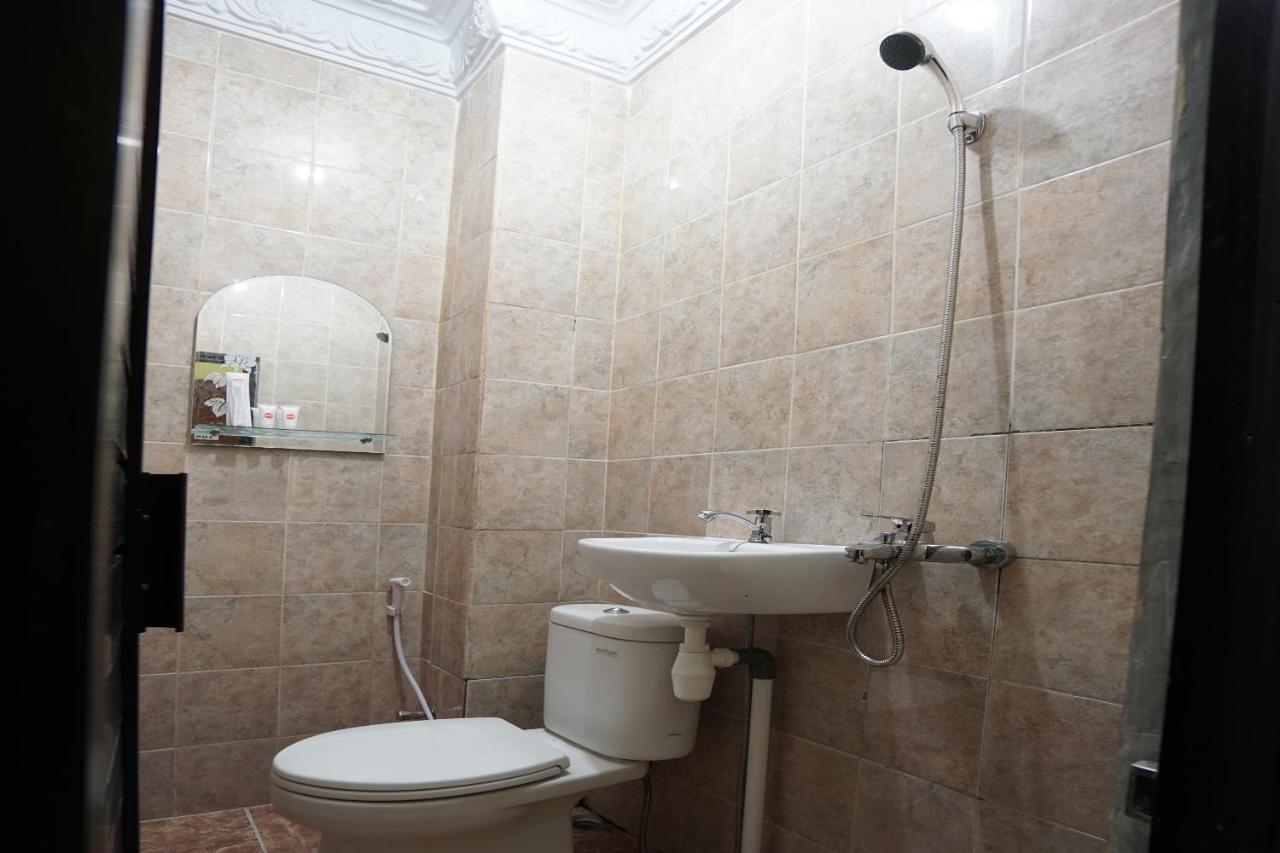Oyo 2486 Bahana Guest House Манадо Экстерьер фото